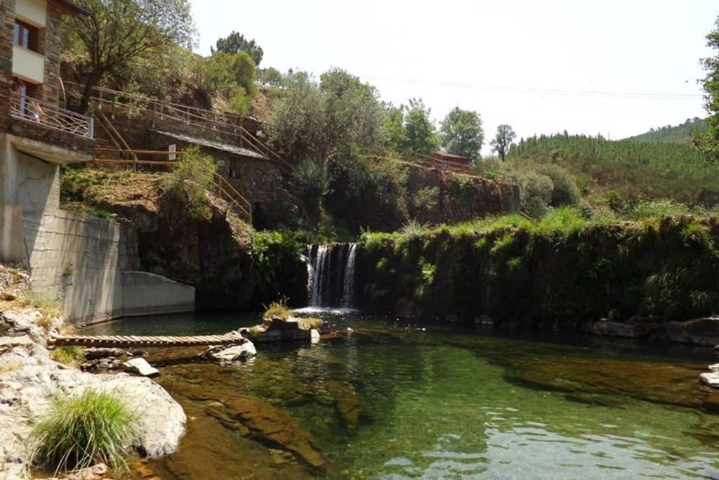 Casa Oeste Sabugueiro  Esterno foto